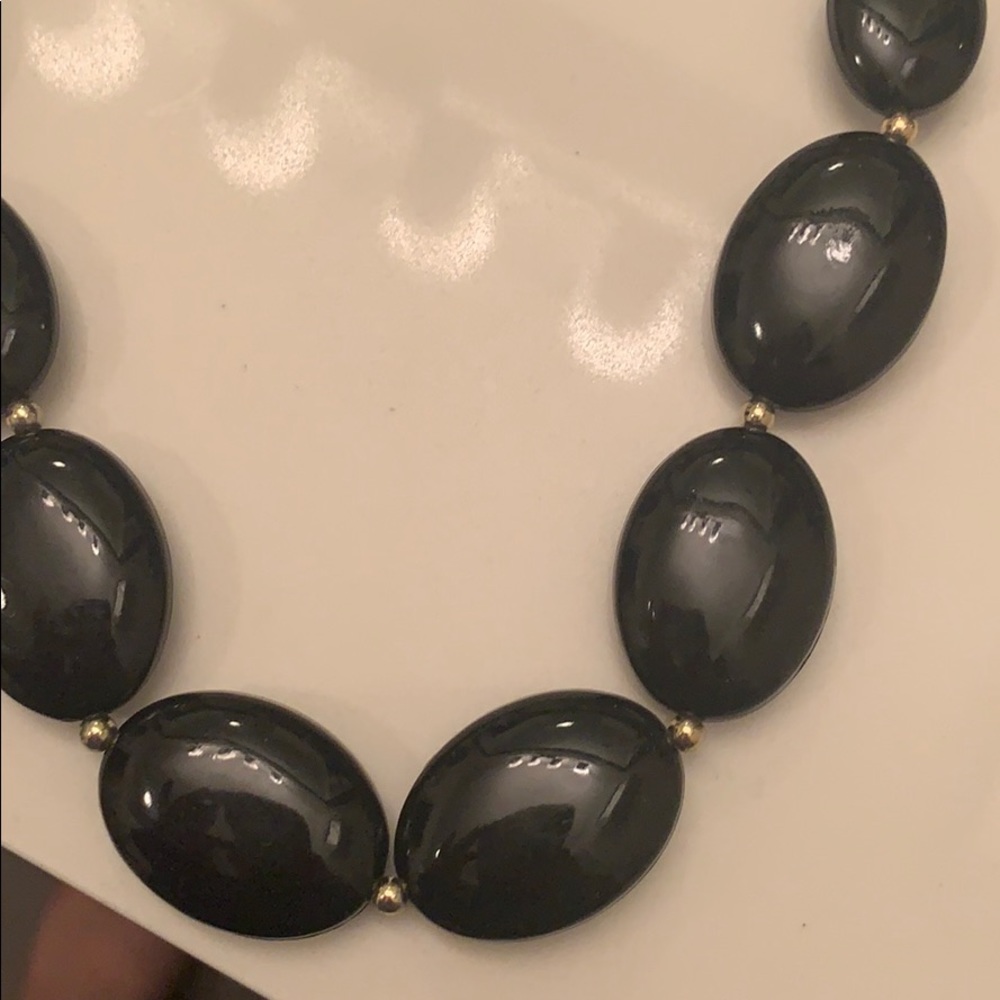 Black beaded necklace from Francesca’s - Picture 2 of 3